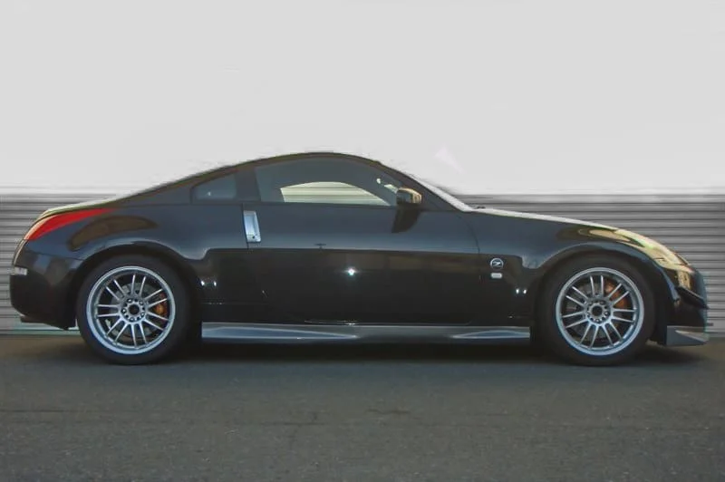 Nissan 350z with TEIN Flex Z suspension