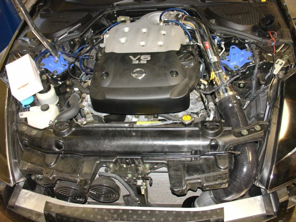 Injen Technology SP1986P Polished Mega Ram on Nissan 350z (Z33)