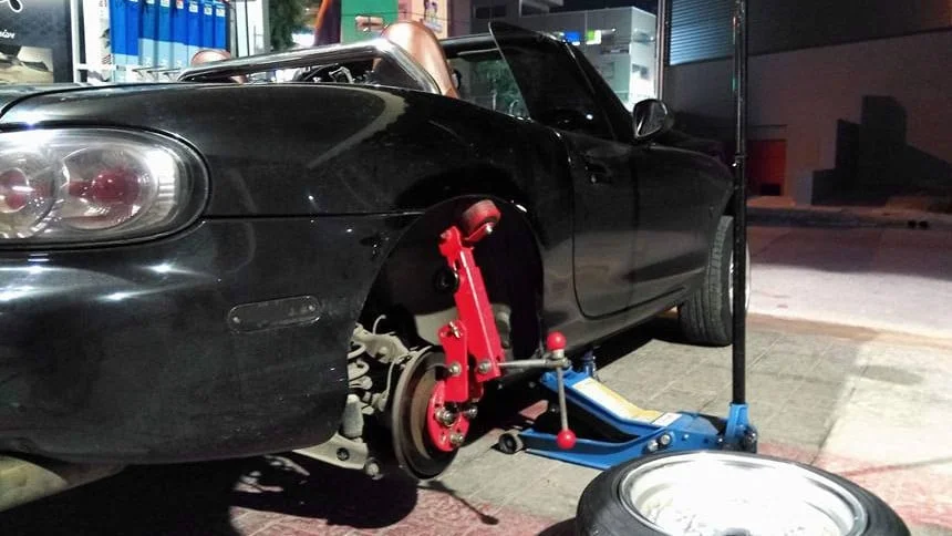 Miata Fender Rolling