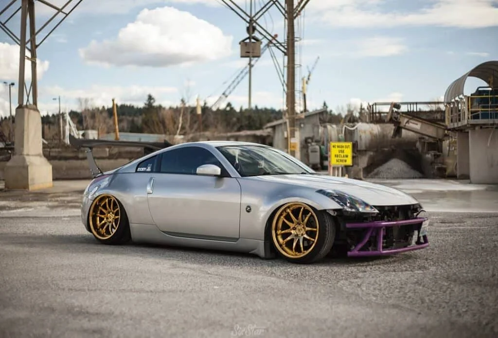 Aodhan DS-02 rims on a Nissan 350z
