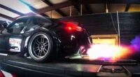 Nissan 370z with test pipes shooting flames