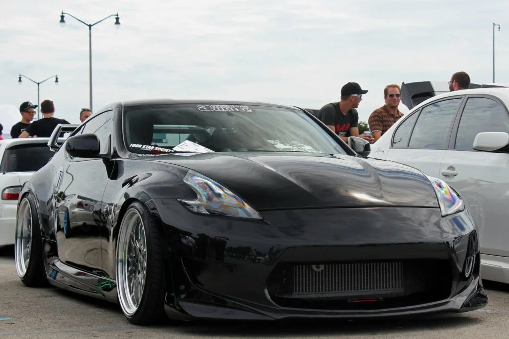Lowered Nissan 370z