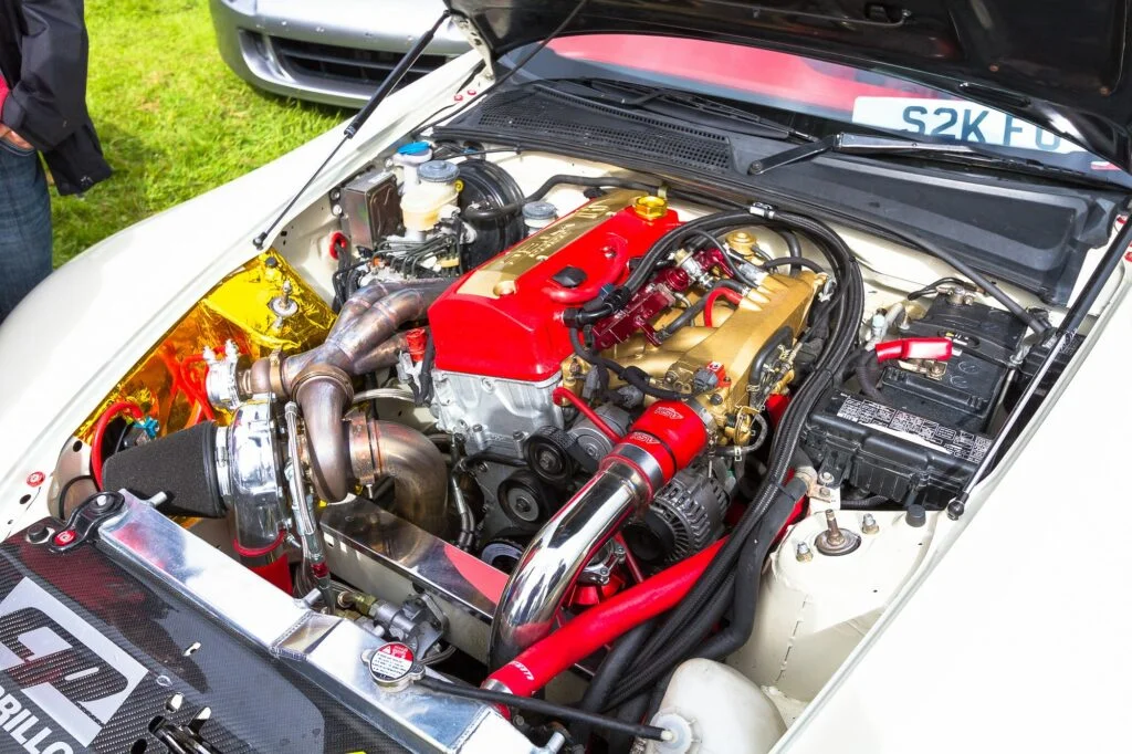 Honda S2000 turbo engine bay