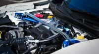 What does a strut bar do?