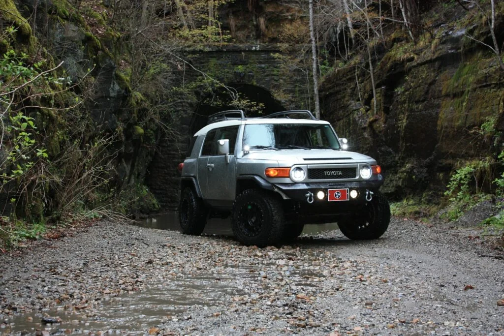 Toyota FJ Cruiser with positive offset wheels