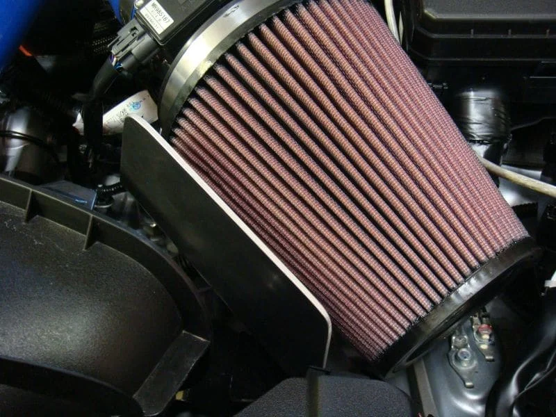 Intake heat shield in Mitsubishi Evo X