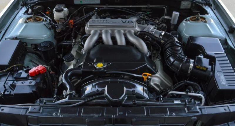 Nissan VH45DE engine
