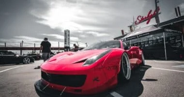 What Are Staggered Wheels? Definition, Benefits & Setup Details