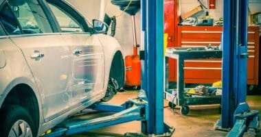 Choosing the Best Car Lift for Your Home Garage