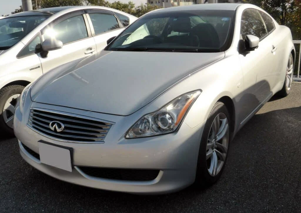 Infiniti G37 Coupe in Journey Trim