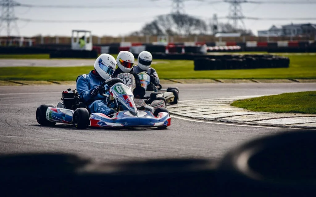Go karts and their front to rear roll center set up