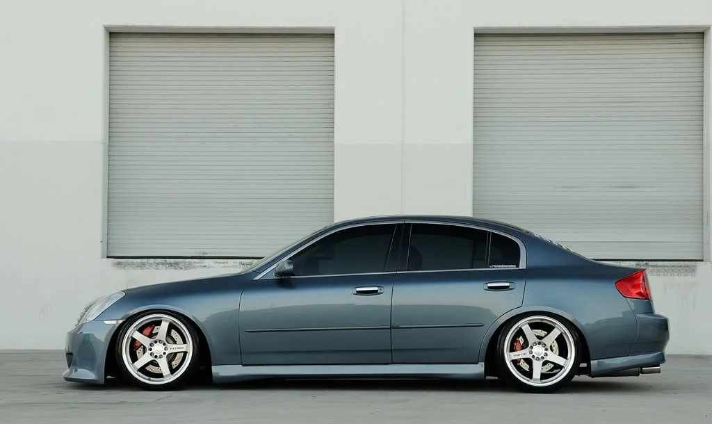 A lowered Infiniti G35 sedan