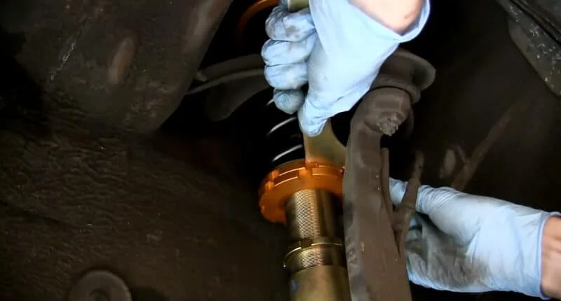 How to adjust coilover preload