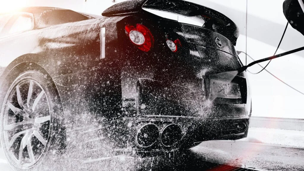 Pressure washing a Nissan GTR R35