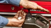 The best hand cleaners for auto mechanics