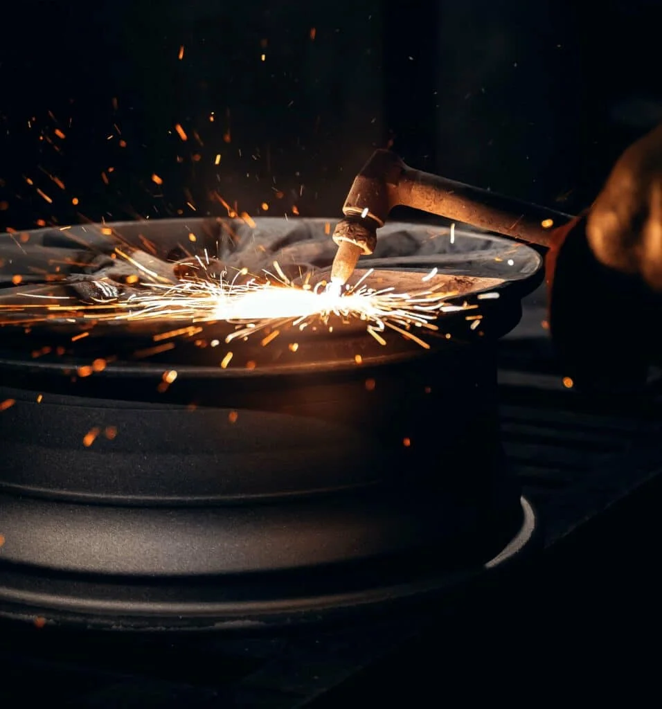 Repairing a cracked rim with a home welding machine