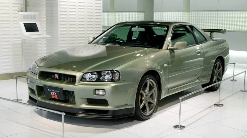Nissan Skyline R34 GT-R Nür on Display
