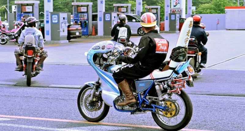 Bōsōzoku: Combining Japanese Biker Culture, Fashion, Gangs & Cars
