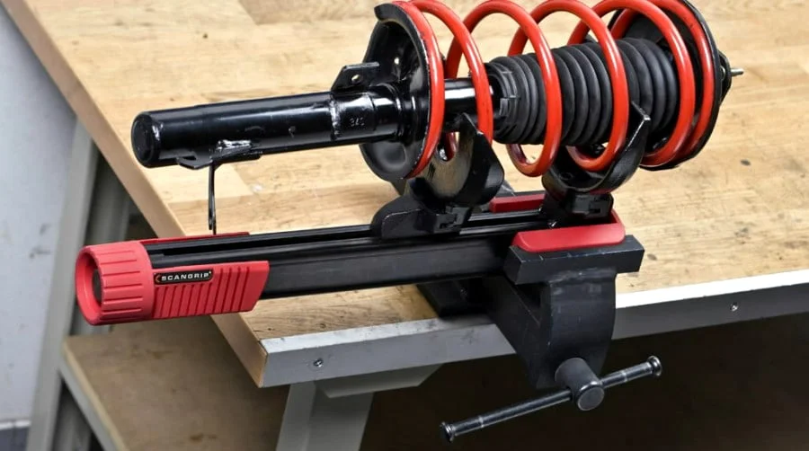 Platform mounted compressor