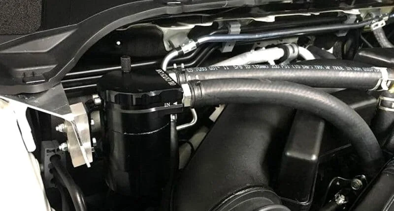 Guide to Choosing the Best Oil Catch Can Kit for Your Car