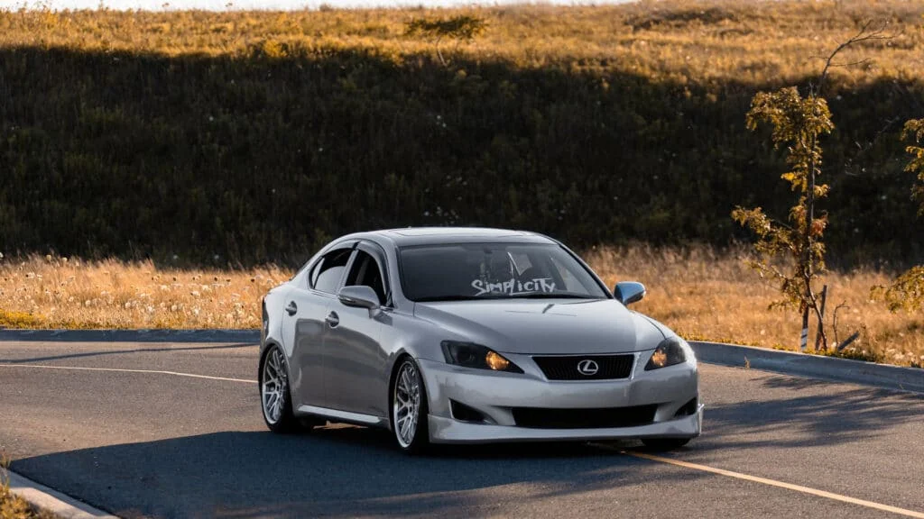 Aggressive Lexus IS300