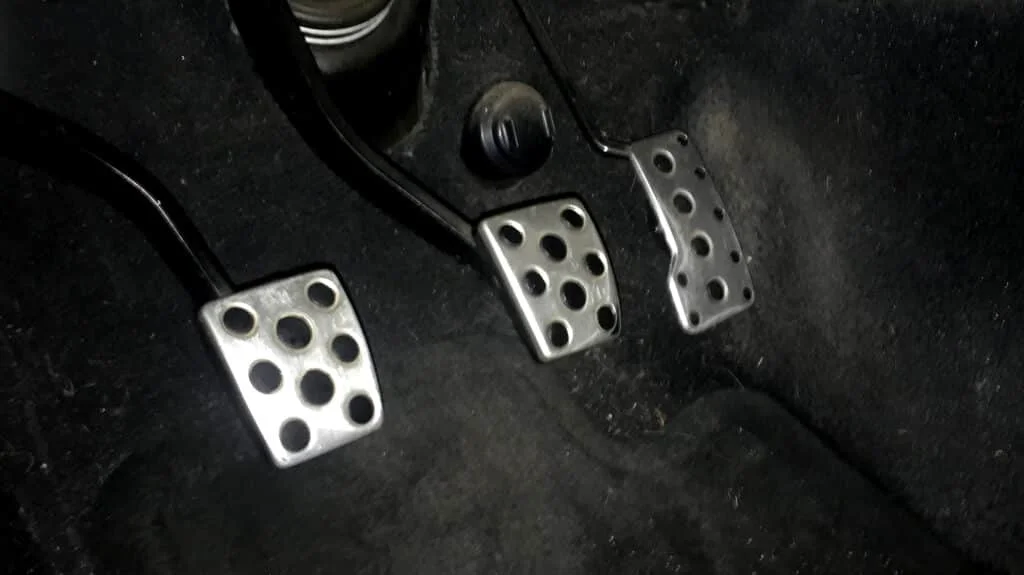 Clutch pedal on manual swapped IS300