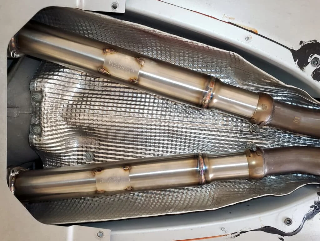 Catalytic converter delete kit installed