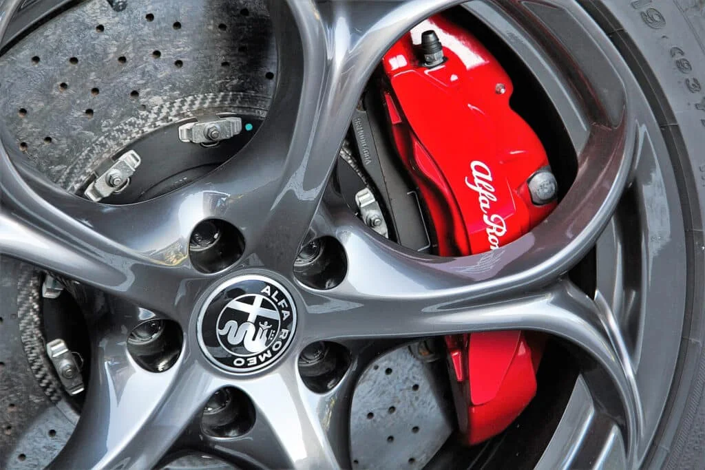 Alfa Romeo OEM fixed brake calipers