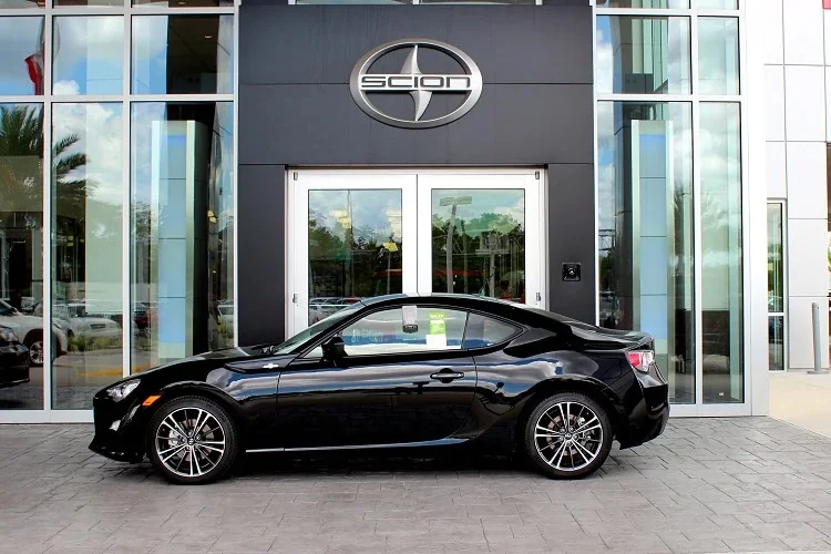 Black FRS parked outside Scion dealership