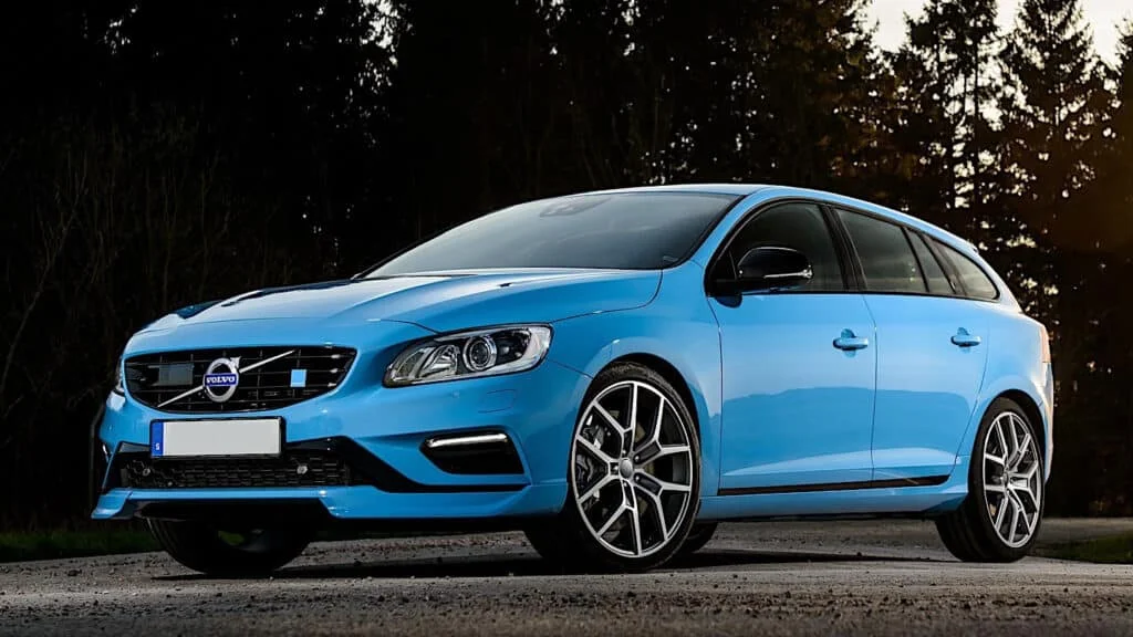 Rebel blue Volvo V60 Polestar
