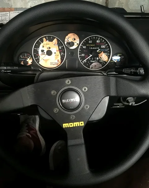 MOMO aftermarket steering wheel and doge instrument cluster