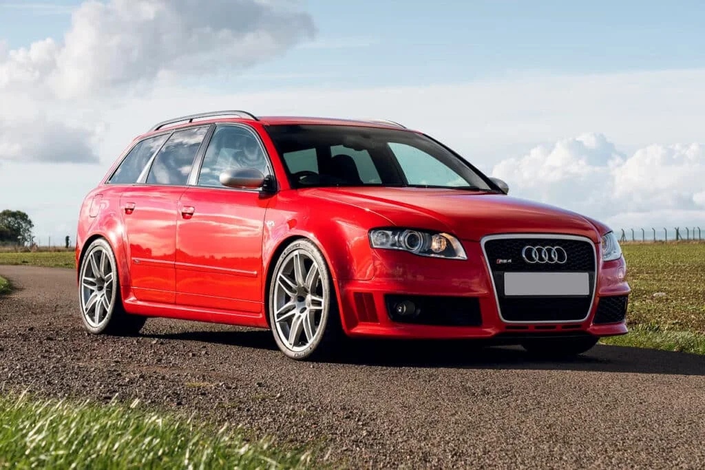 Red B7 Audi RS4 Avant