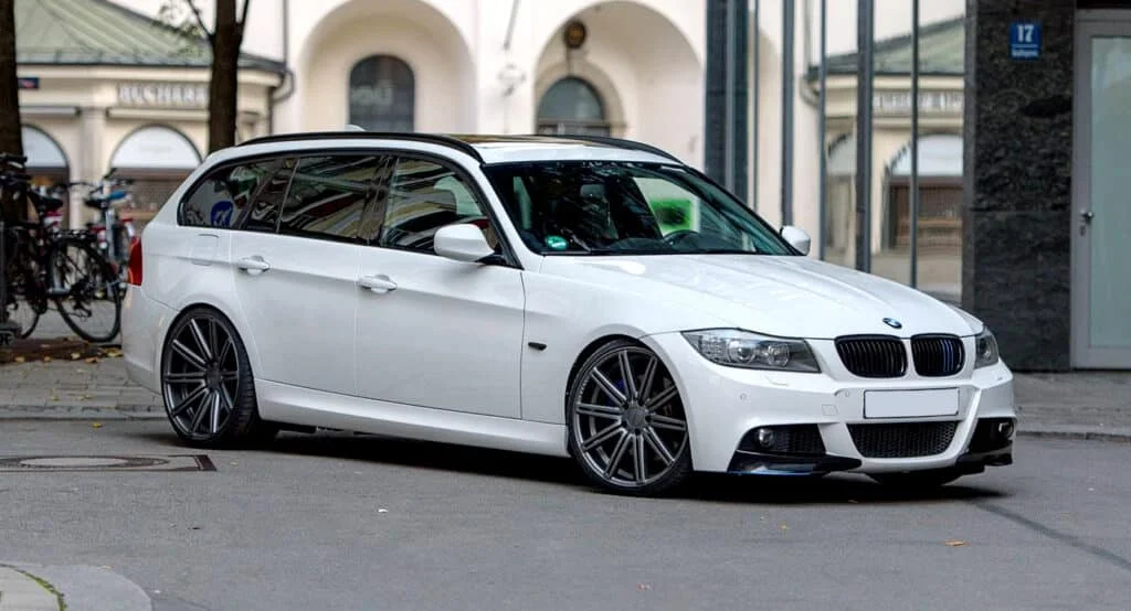 E91 BMW 335i Touring