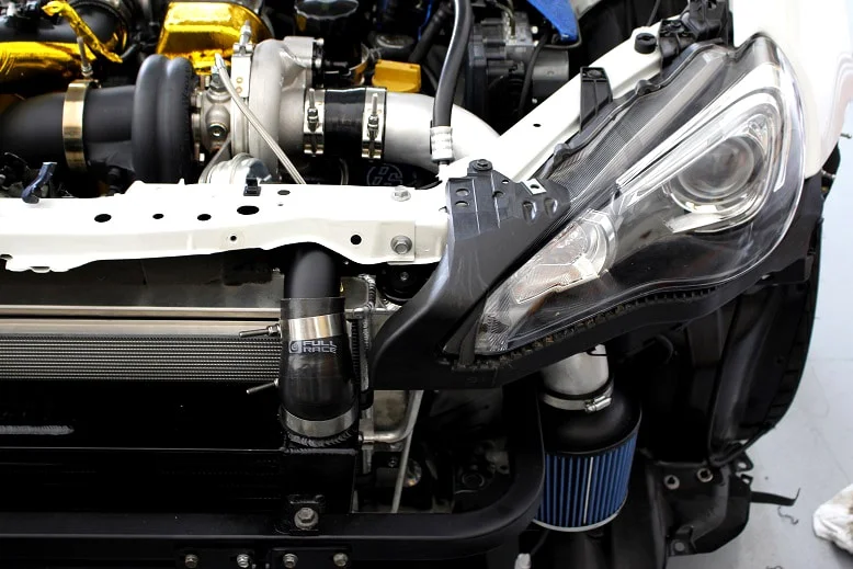 Toyota 86 front end with no bumper