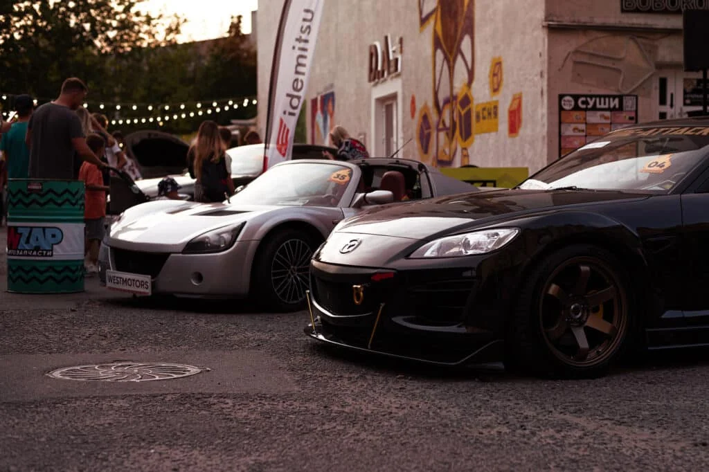 RX8 at a car meet