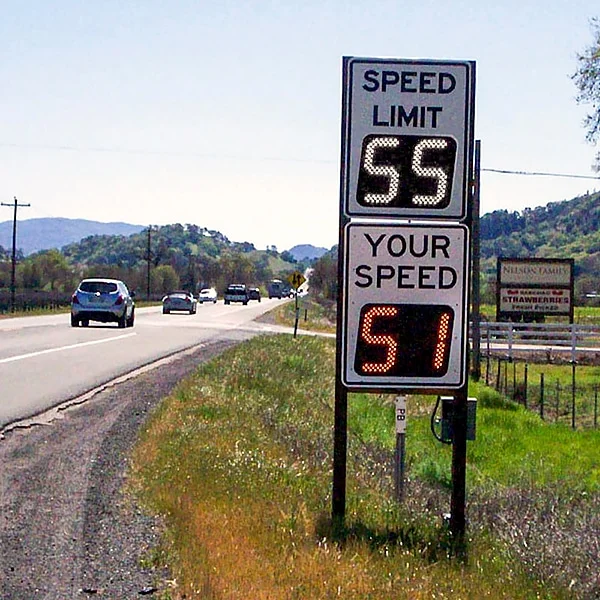 Speed sign in Georgia