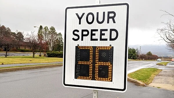 Speed indicator in NJ