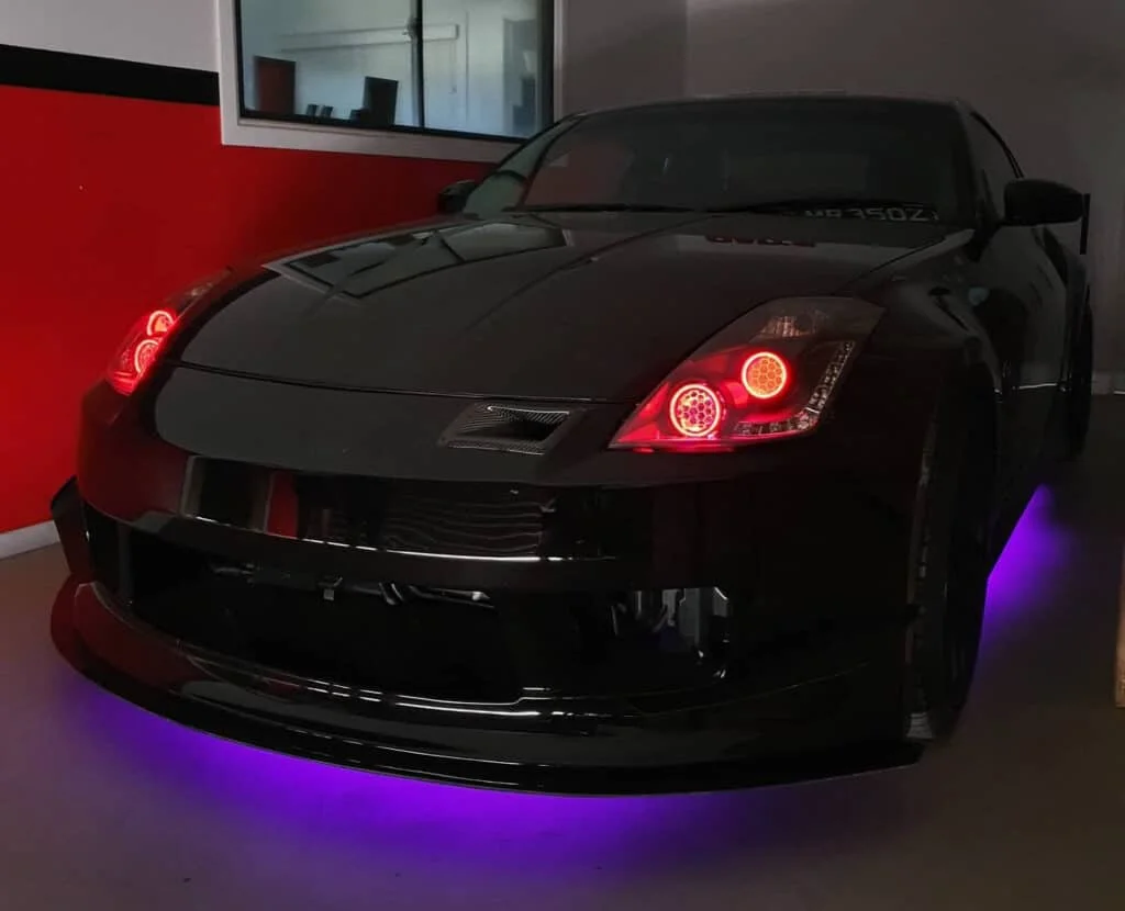 Black z33 with purple underglow