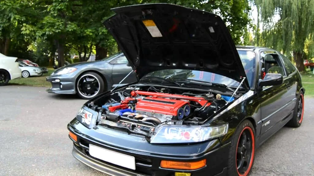 B16A1 engine in a modified Honda CRX