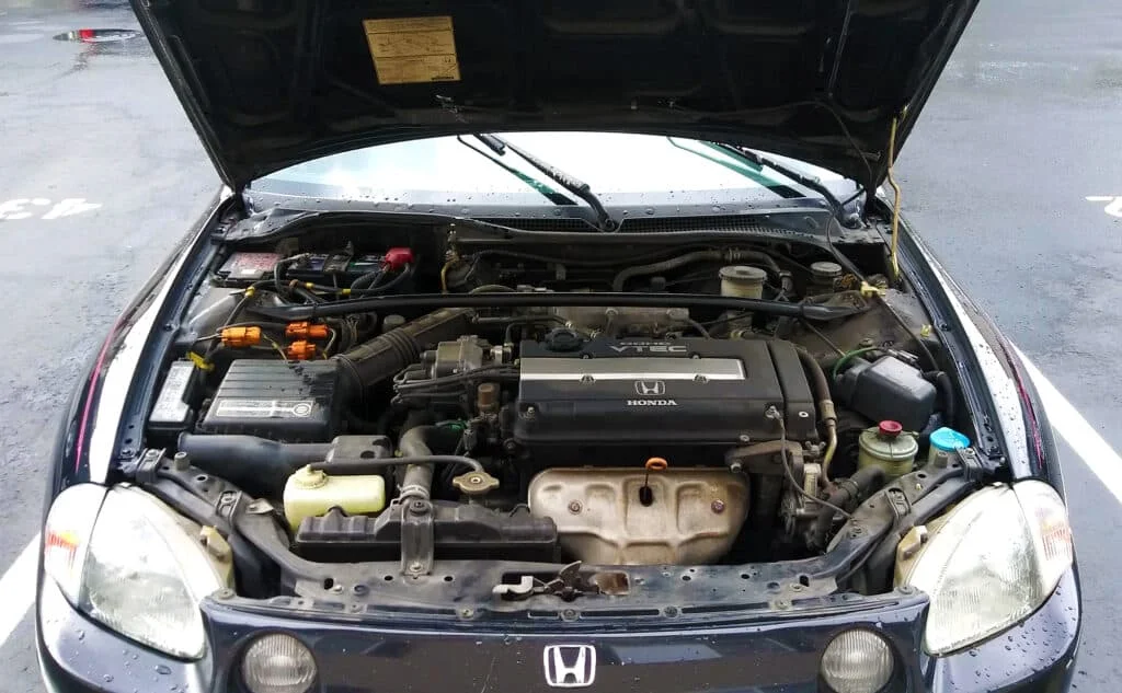 B16A3 engine in a Honda del Sol