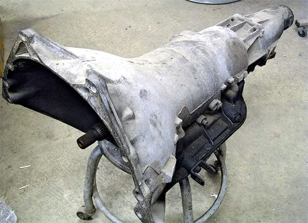 GM TH350 transmission