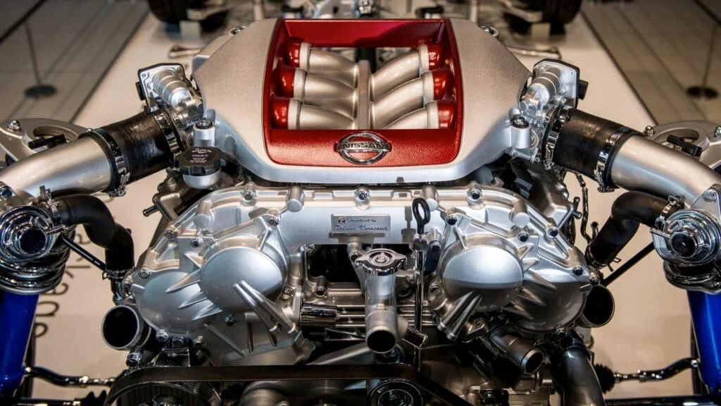 Clean VR38DETT engine
