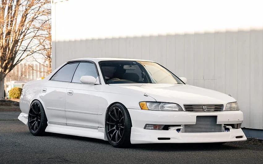 Lowered Toyota Mark II
