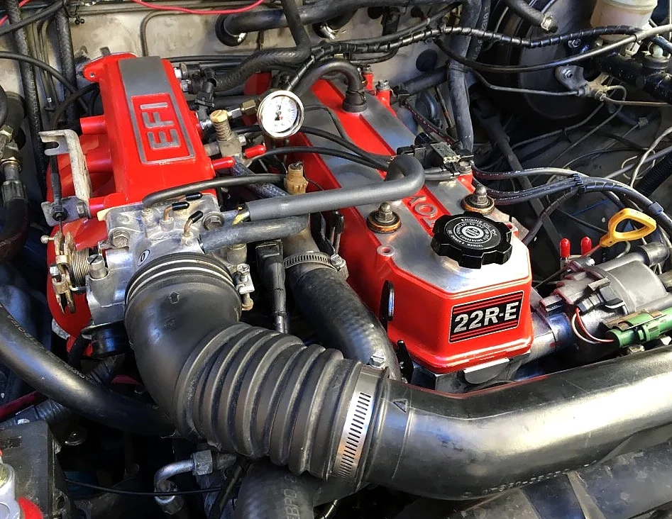 22-RE air intake