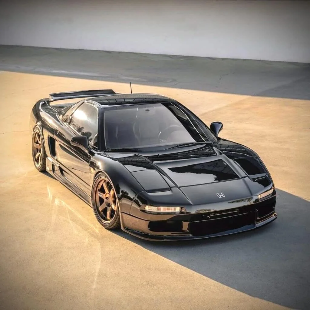 Black Gen 1 Honda NSX-R