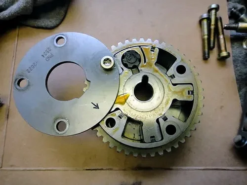 VTC actuator disassembled