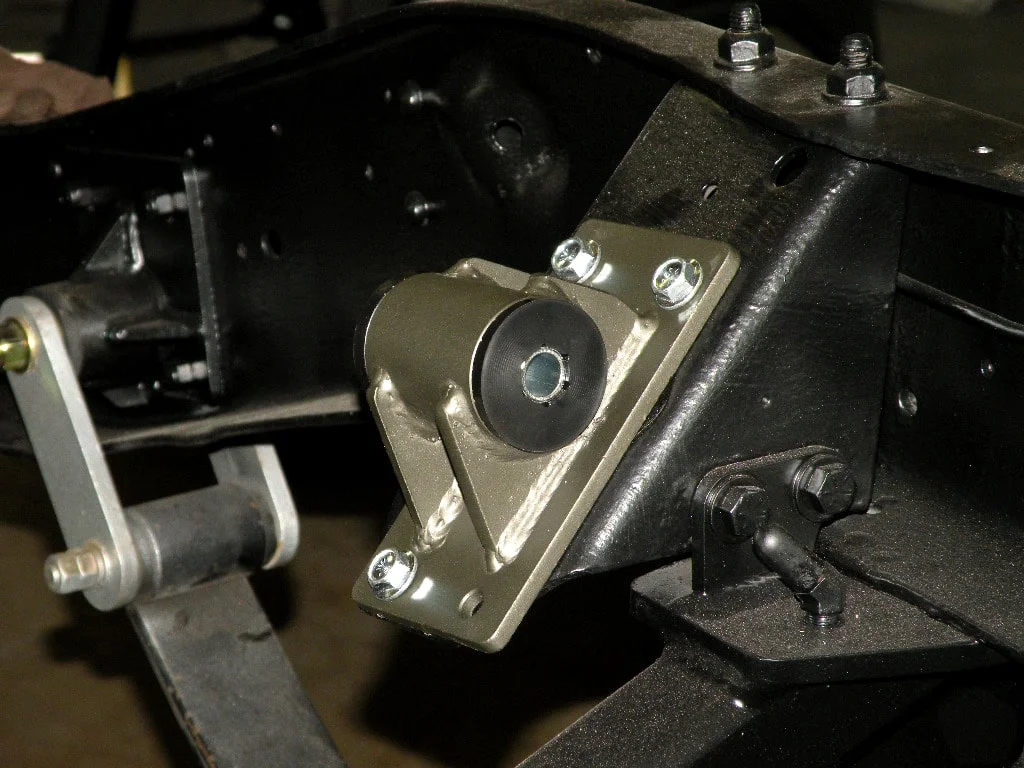 Polyurethane motor mount