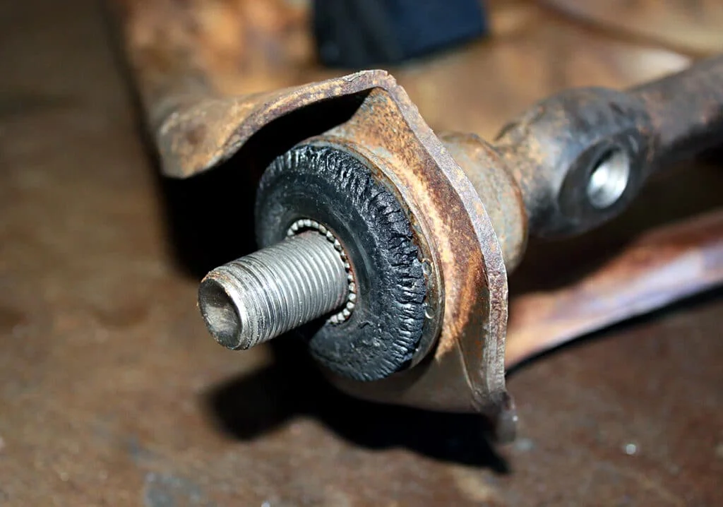 Subframe rubber bushing