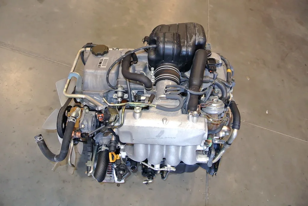3RZ-FE crate engine