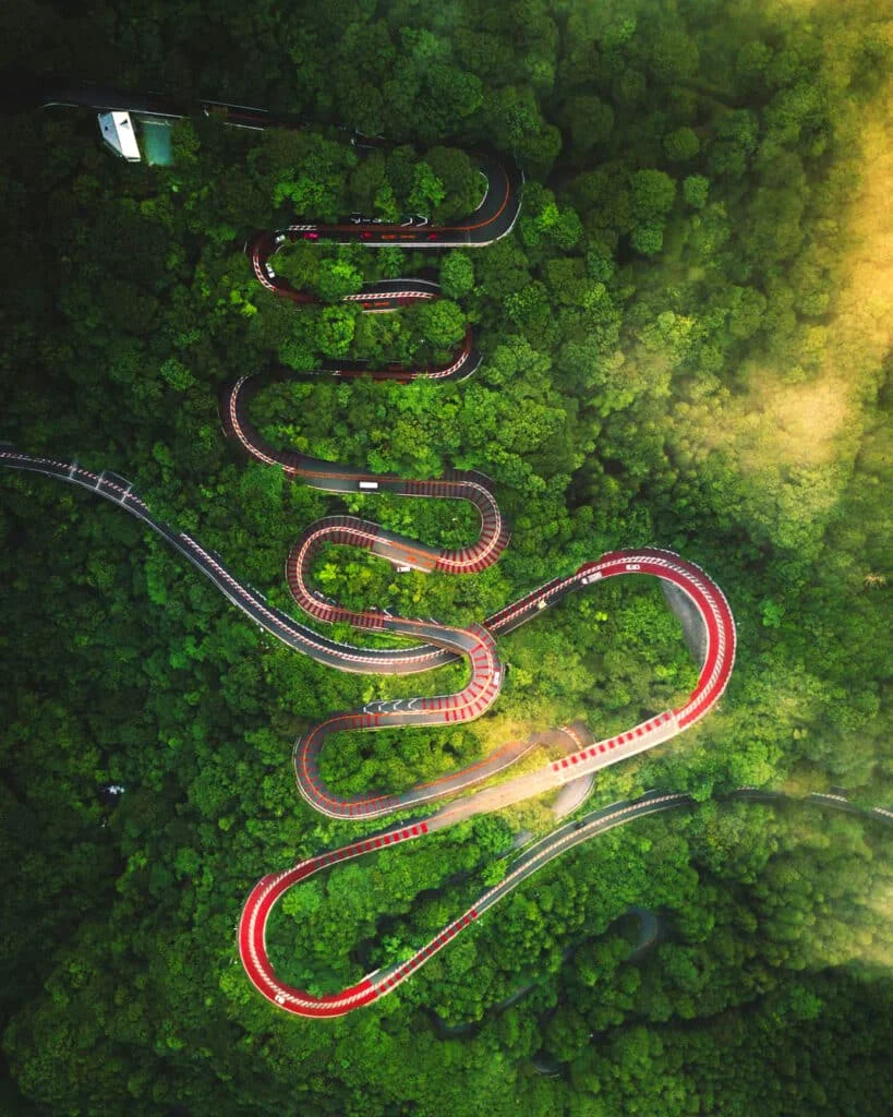 Hakone Turnpike drone shot